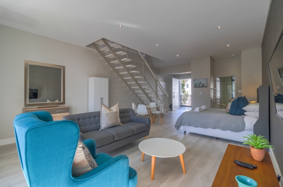 To Let 2 Bedroom Property for Rent in Paardevlei Western Cape